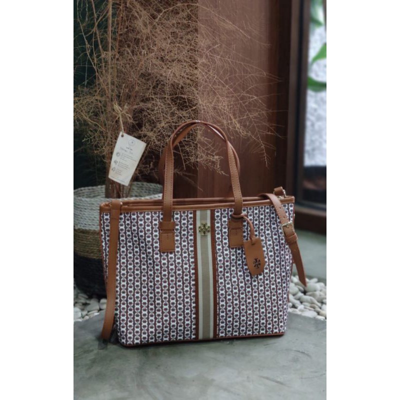 Tory burch gemini semprem