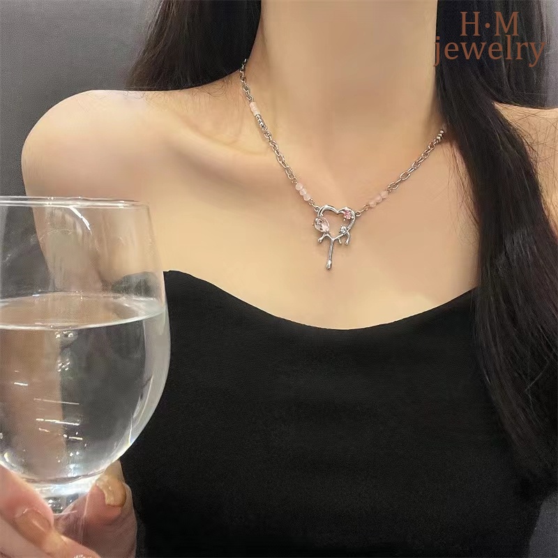 Kalung Rantai Dengan Liontin Kristal Bentuk Hati Warna Pink Untuk Wanita