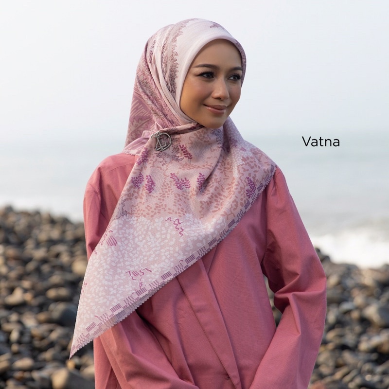 READY STOCK VATNA ICELAND SERIES BY ZYTADELIA