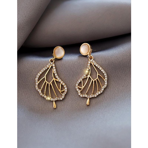 LRC Anting Tusuk Fashion Golden Alloy Rhinestone Geometric V57127