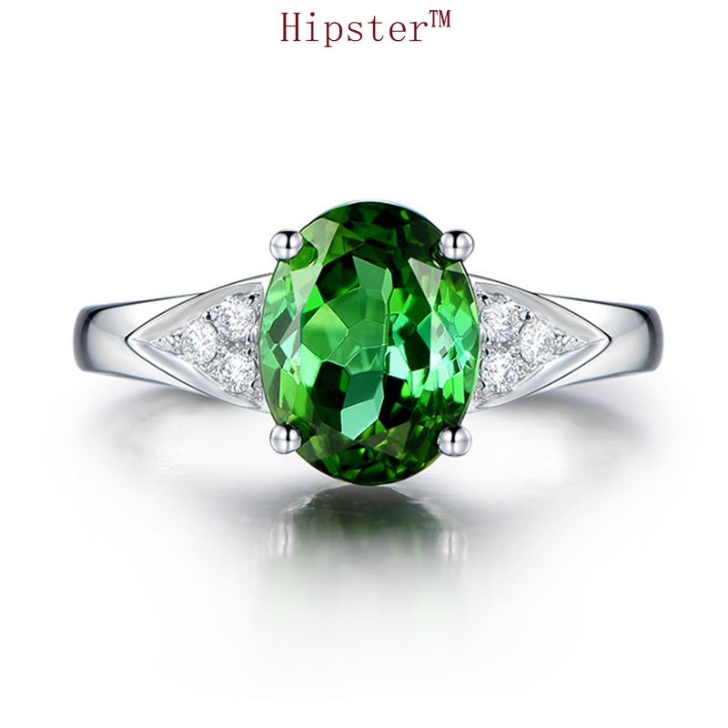 European and American Retro Graceful and Fashionable Emerald Ring