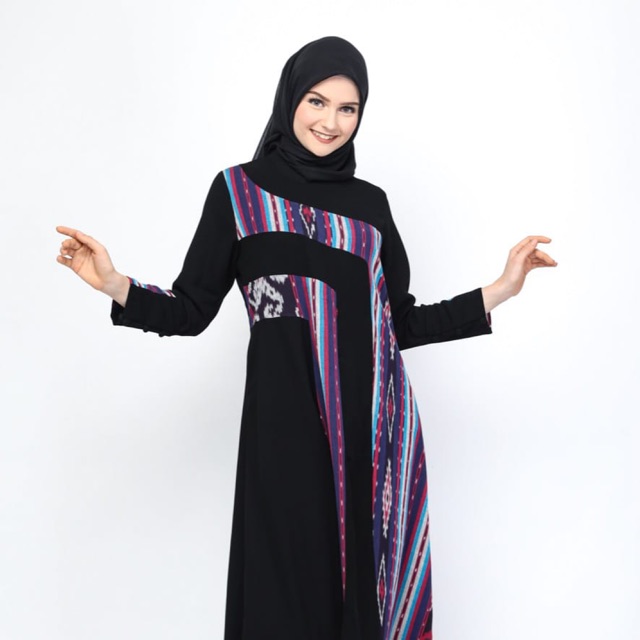 Gamis kombinasi tenun ikat asli Lombok