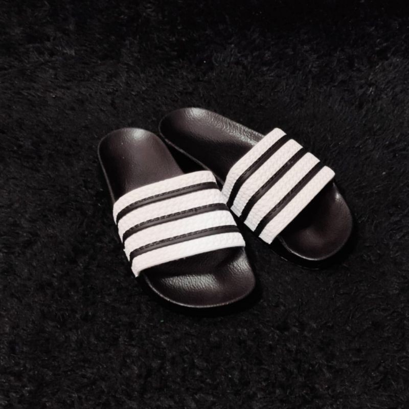 SANDAL SLOP  PRIA ADIDAS ADILETTE BLACK WHITE STRIP BLACK ORIGINAL