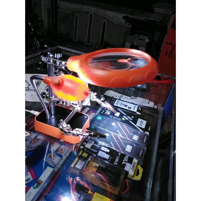 Alat pegangan pcb barang elektronik