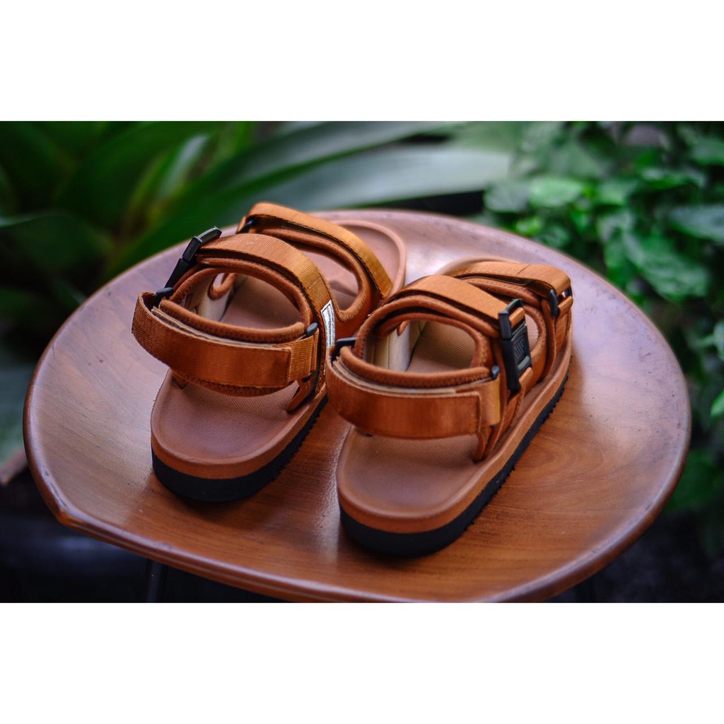 sandal kasual pria wanita volkerfootwear cutter tan blacksole