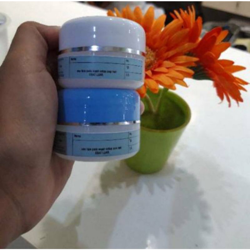 Larissa Krim Pagi / Krim Malam