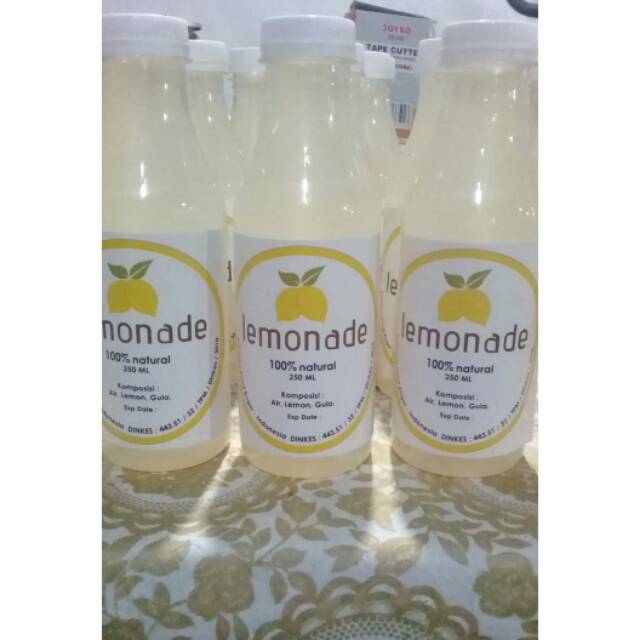 

Lemonade manis