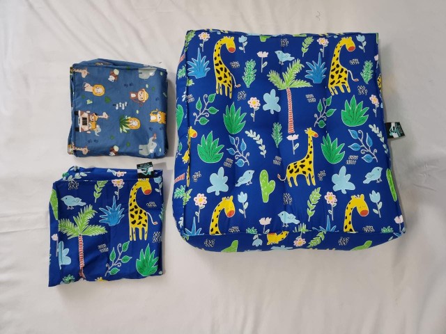 Bantal Duduk-bantal Lesehan  70*70cm Diukur Setelah Diisi Silikon