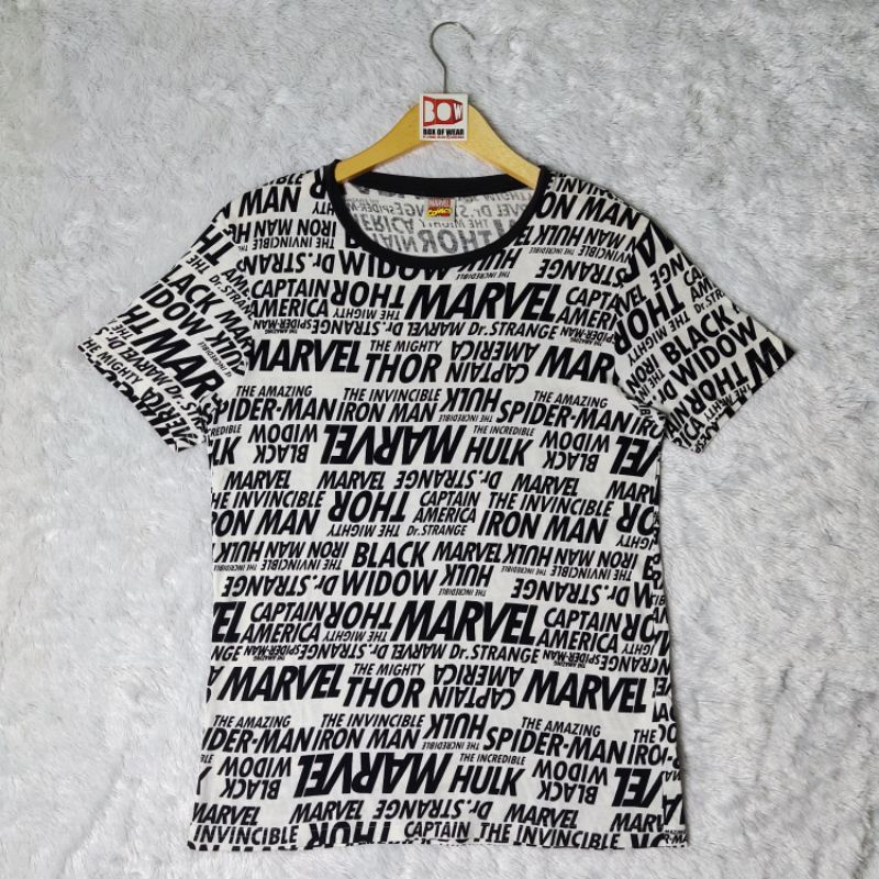 kaos Marvel Comics size M