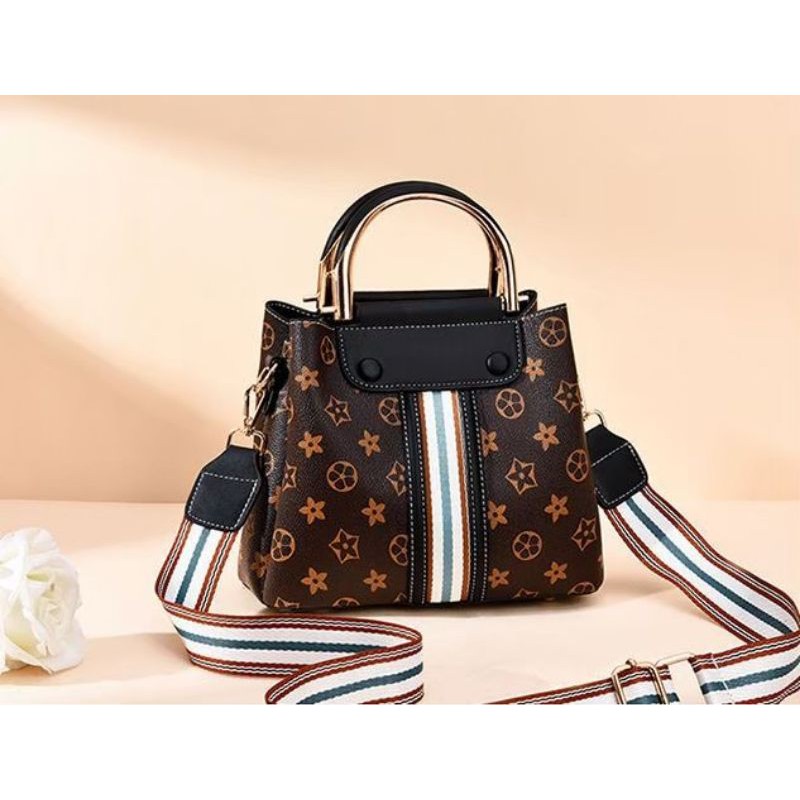 Tas LV MONO LIST/ Slempang lv mono/ fashion wanita/ terbaru dan terlaris
