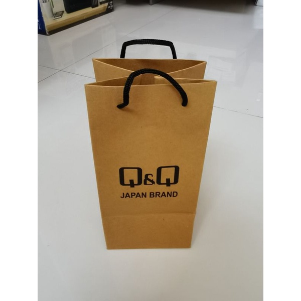 Paperbag Q&amp;Q Exclusive