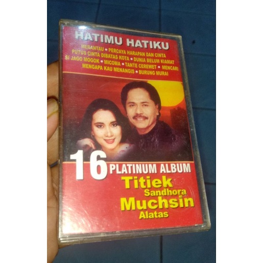 KASET TITIEK SANDORA & MUCHSIN ALATAS - 16 PLATTINUM ALBUM