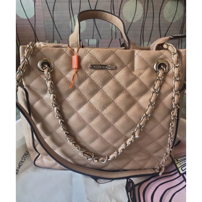 Tas emsio by Elizabeth (preloved)