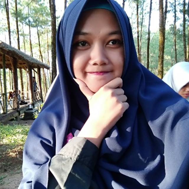 dwihartinah276