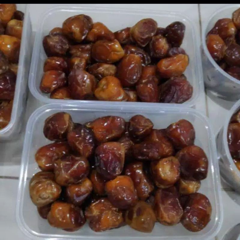 

kurma sukari/kurma raja packing 500gr