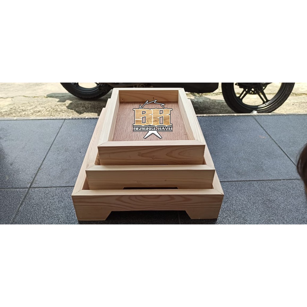 Nampan Hantaran Pernikahan Kayu Jati Belanda