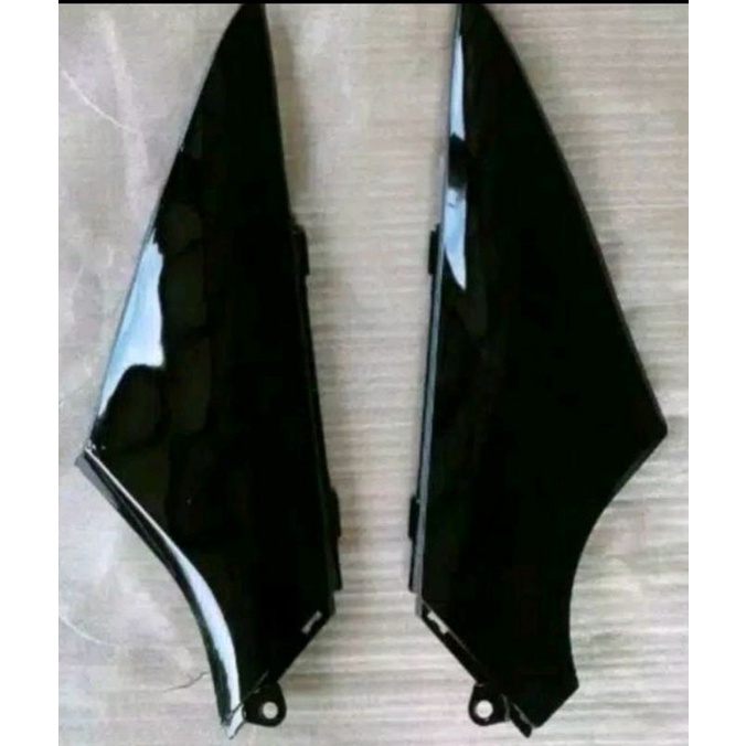 Sambungan Body Bawah Supra X 125 Body Samping Kecil Kanan kiri Supra X 125