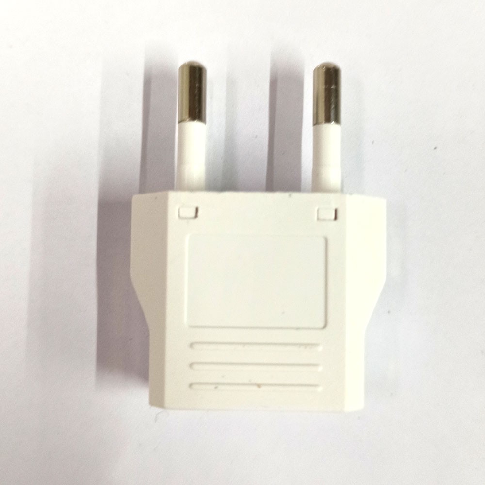 Adapter dan Konverter Travel US ke EU 1 PCS