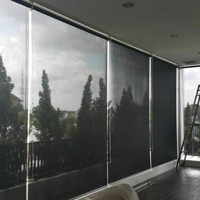 Tirai Outdoor Anti Air & Anti Panas – Gorden Balkon, Teras, Cafe & Rumah