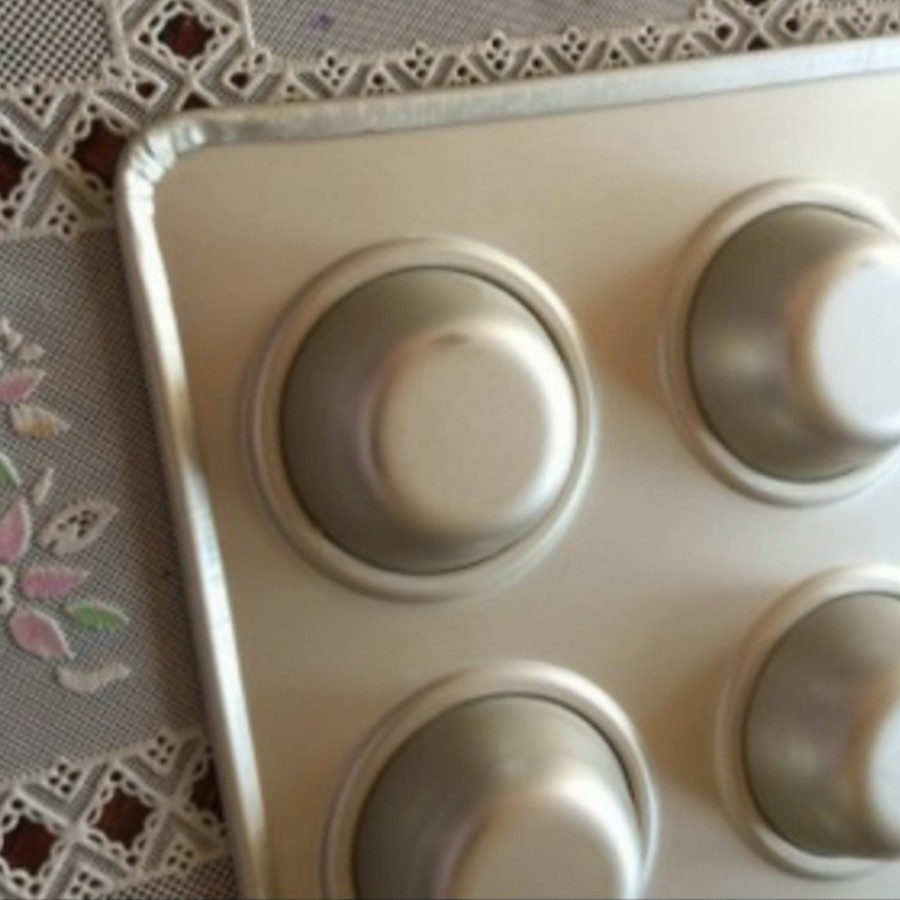 Maspion Cetakan Kue 24 Cup Muffin Pan Champagne Gold - Cetakan Muffin