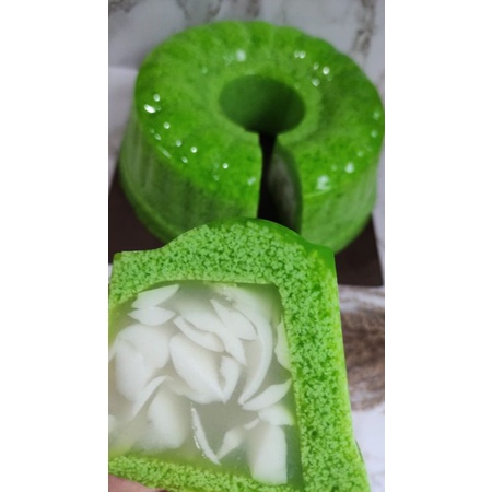 

Puding Lumut Kelapa Muda