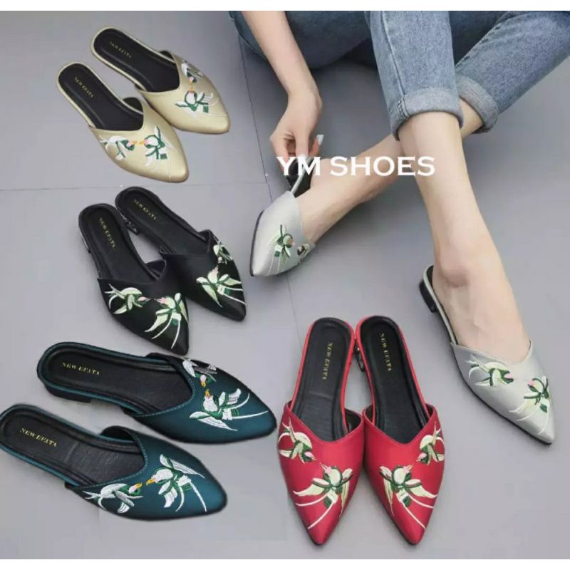 YUKI MODE MD2 Sepatu lancip wanita bordir musim semi sepatu slip on Flat