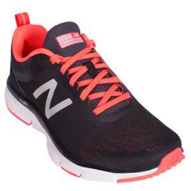 SEPATU WOMAN NEW BALANCE BLACK PINK