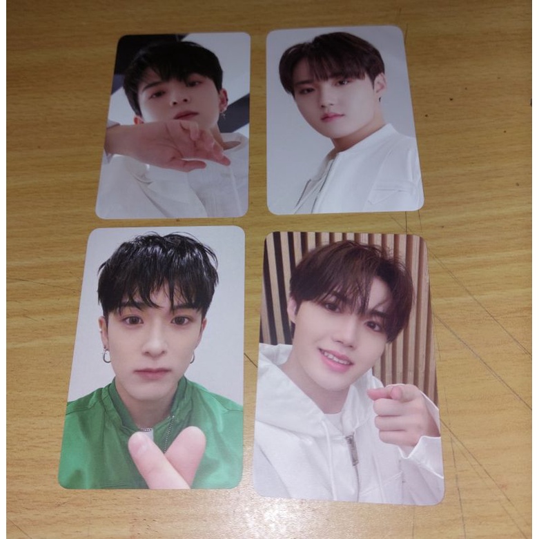 TREASURE BENEFIT ALBUM PHOTOCARD