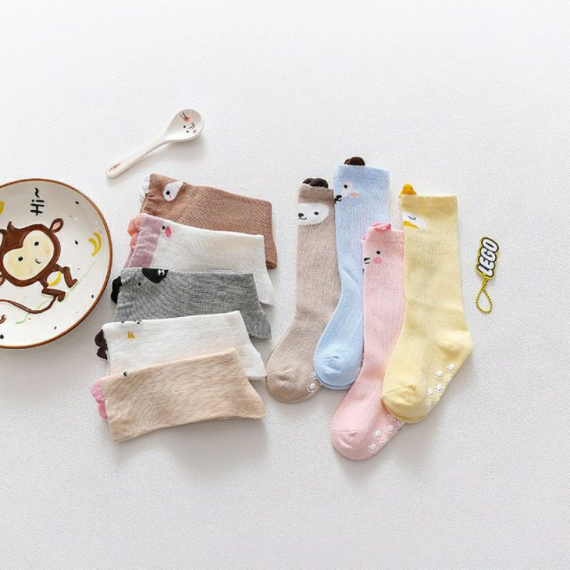 Kaos Kaki Panjang Bayi Korea Anti Slip Karakter