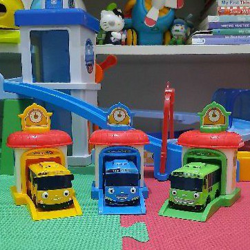 Original Tayo Shooting Car Iconix Youngjin Garasi Bus Tayo Mainan Anak Second not ELC Fisher Price