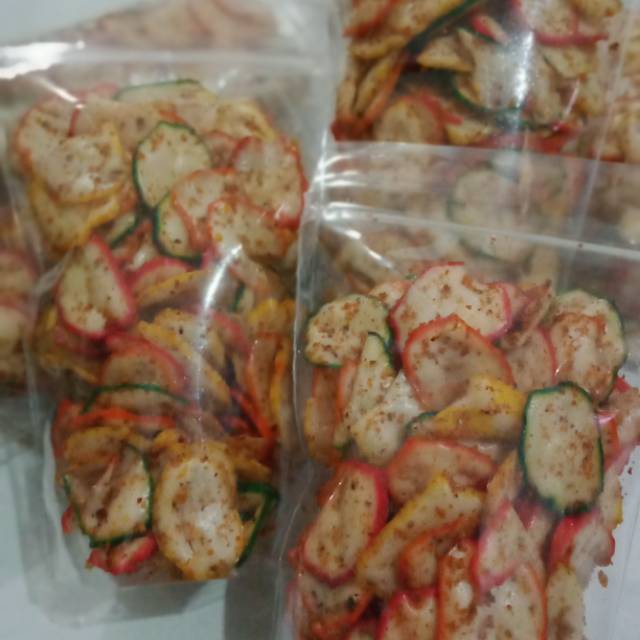 

KERUPUK SEBLAK KERING HOT GEBOY 100 Gram