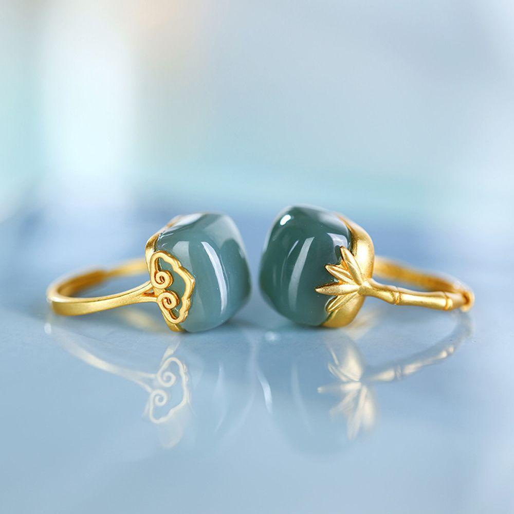 NEEDWAY Wanita Cincin Elegan Vintage Hijau Kotak Batu Imitasi Giok Pola Awan Menguntungkan Tembaga Desain Retro Ring