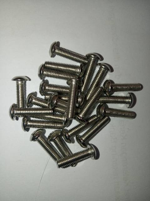 Button L M4 x 16 (1.6cm) stainless 304