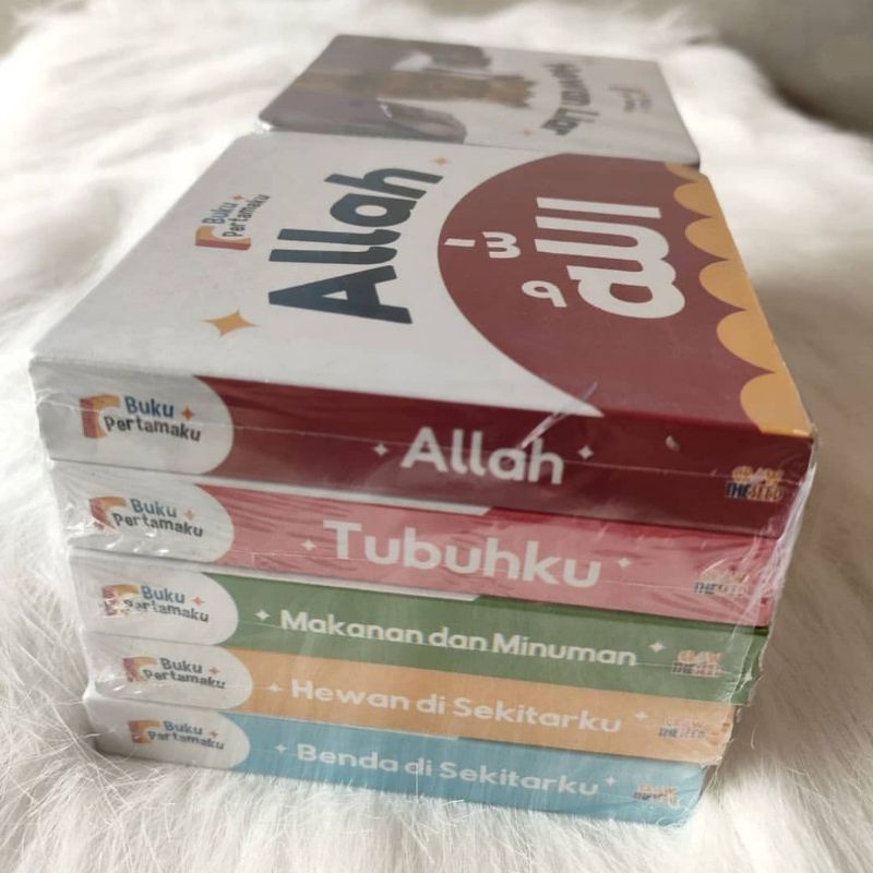 

Buku Perpustakaan Istimewaku Kargo