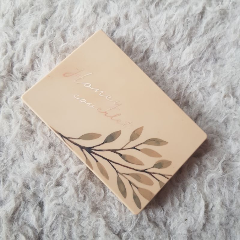 Moonshot Honey Coverlet Eyeshadow Palette | Preloved