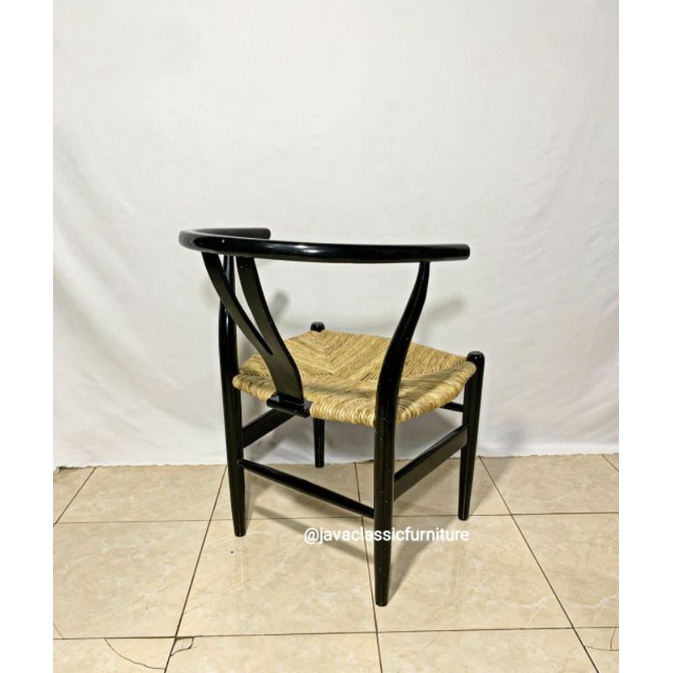 KURSI MAKAN CAFE RESTO RESTORAN ANYAMAN WEBBING ROTAN VINTAGE RETRO DINNING CHAIR BAHAN KAYU JATI WARNA HITAM FURNITURE JEPARA-4