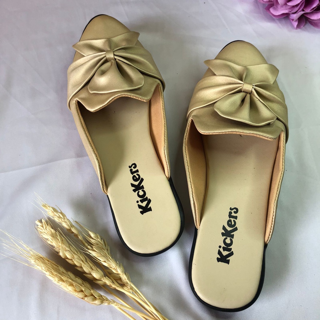SLOP DESI 5 SENDAL CEWEK BUNGA PITA CANTIK SANDAL TEPLEK WANITA CASUAL FEMINIM BLOW MULES FLATS KEKINIAN TERUPDATE SELOP SENDAL PEREMPUAN PESTA KONDANGAN CEWEK TINGGI SLOP TERLARIS TERBARU