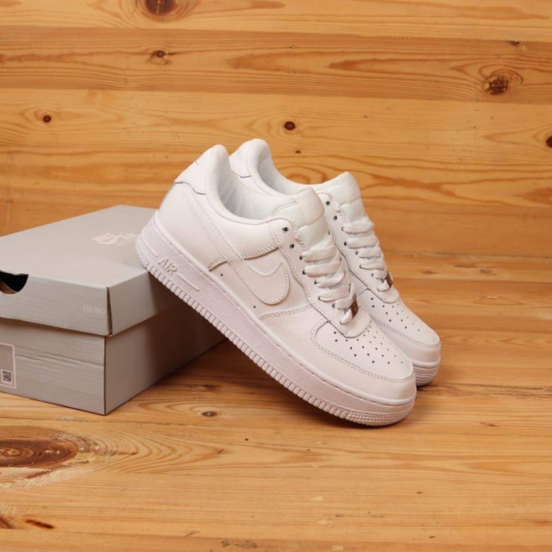 NIKE AIR FORCE 1 LOW TRIPLE WHITE ( PK QUALITY )