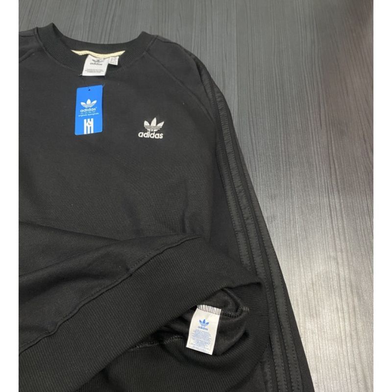 Crewneck adidas hitam