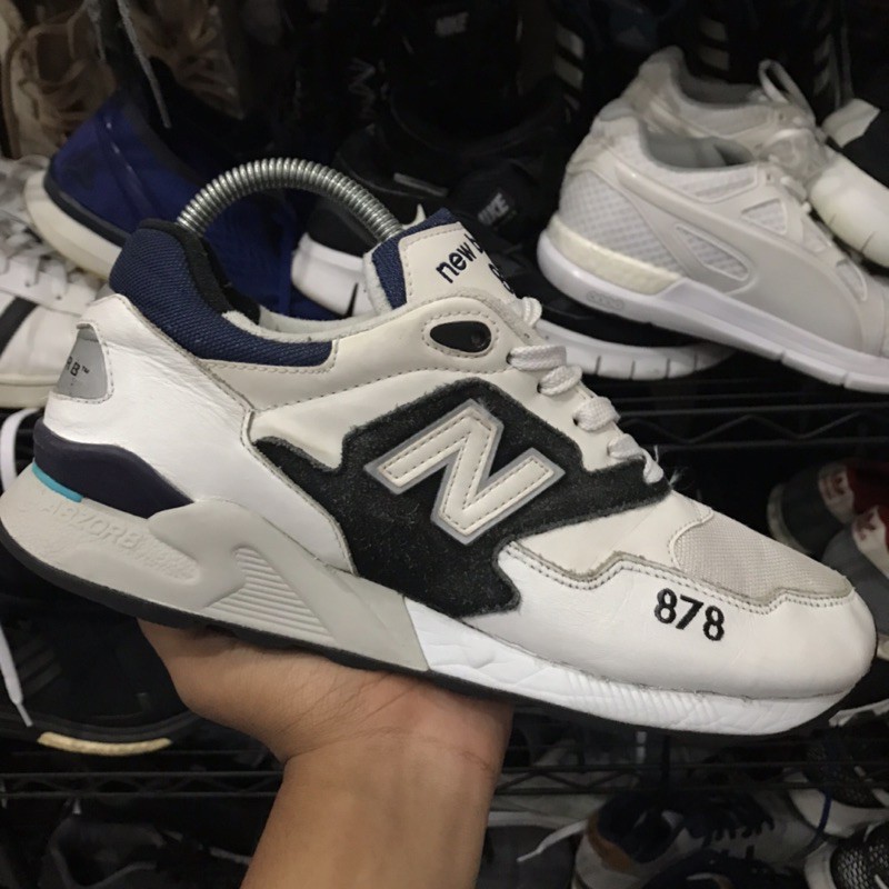 nb 878