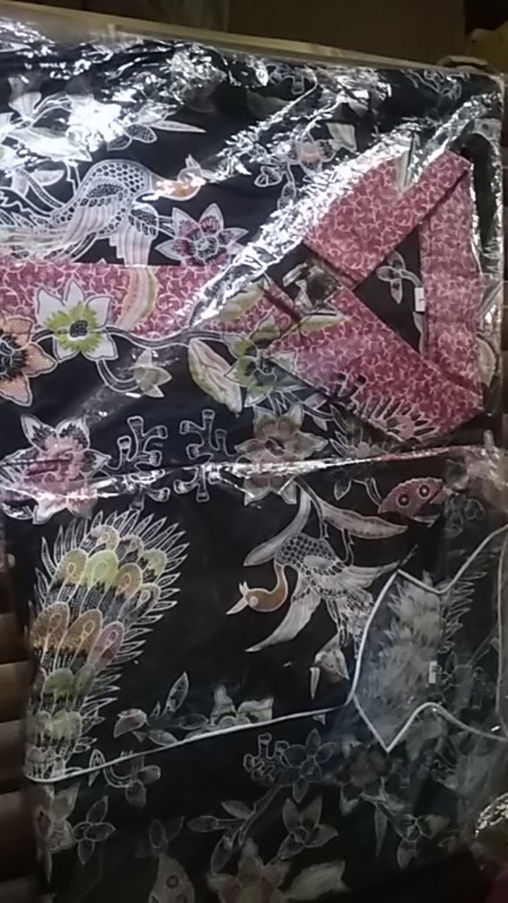 Couple Batik Atasan Pria Wanita M.l.xl Bahan Katun Hitam Merah Abu Sogan Coklat