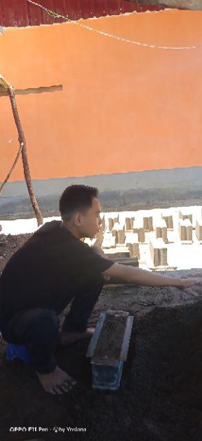 Cetakan Batako Model Engsel Ukuran 30x15x10cm