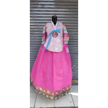 Hanbok royal