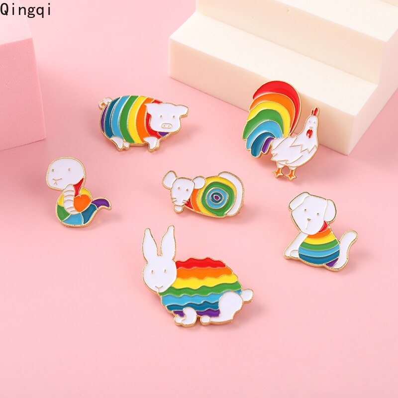 Bros Pin Enamel Desain Kartun Hewan Ayam Ular Babi Pelangi Untuk Hadiah Anak