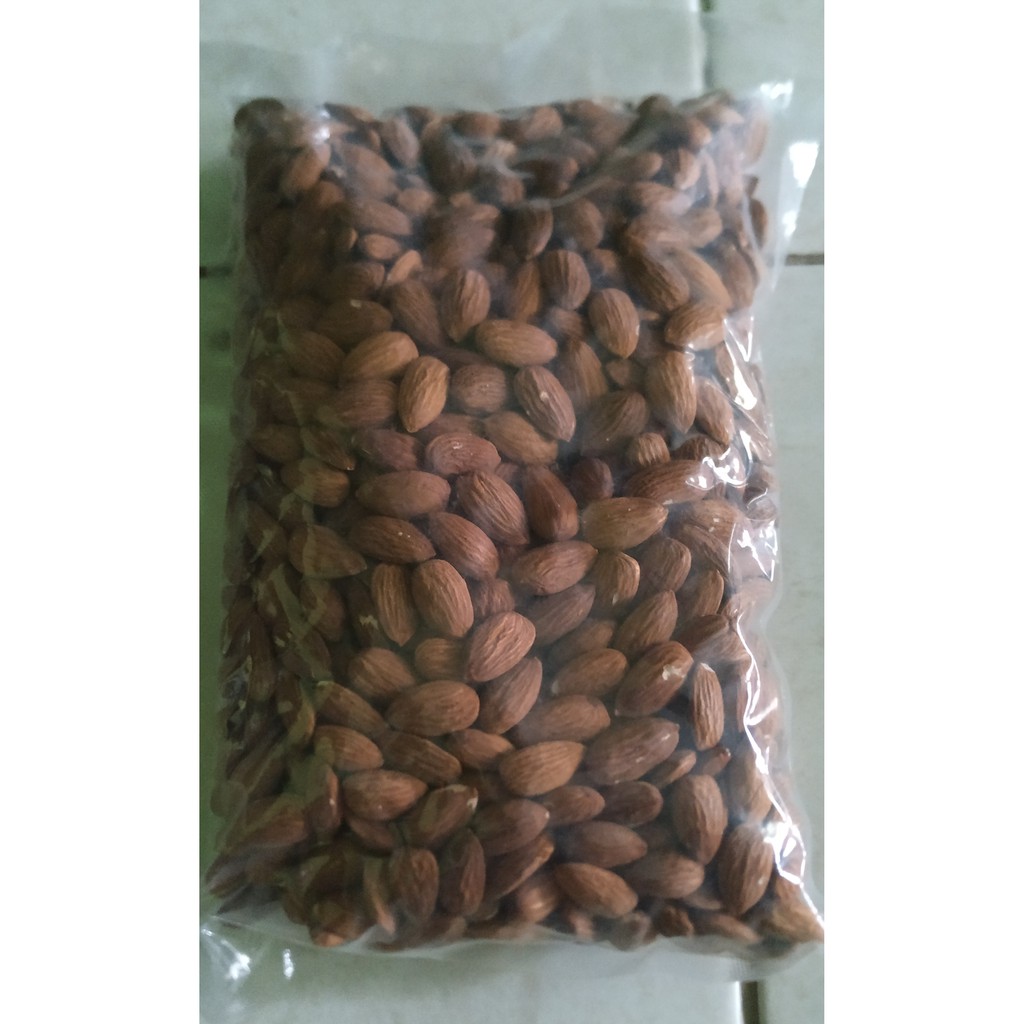 

Kacang Almond Panggang 1000 gram