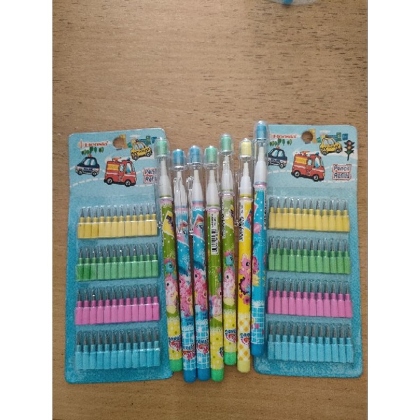 

Pensil / pensil mekanik / pensil mekanik jadul / pensil bensia / pensil sambung susun / pensil isi ulang / pensil tusuk