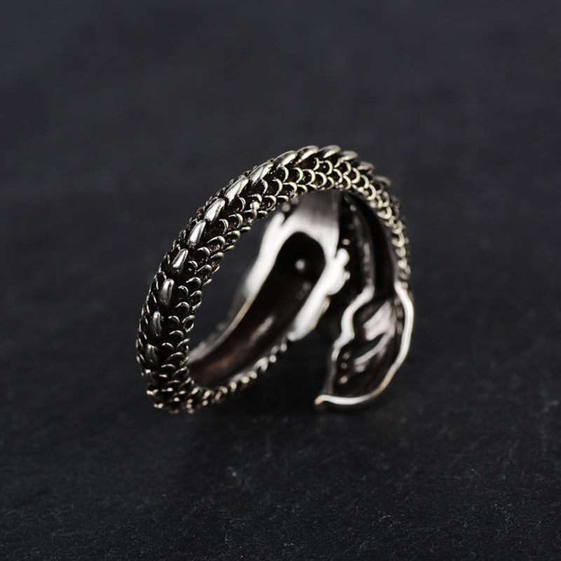 Cincin Desain Naga Adjustable Warna Silver Gaya Retro Untuk Pria