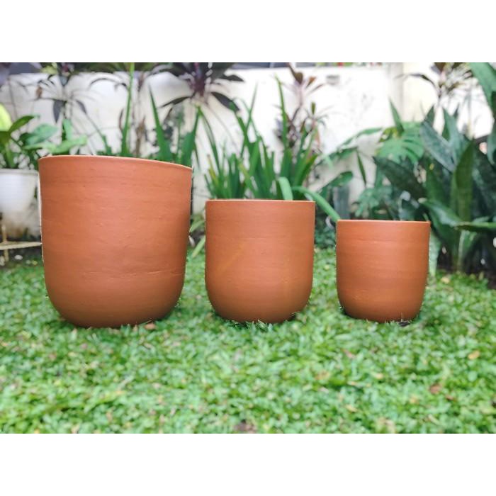 Pot Terakota Gerabah Terracotta Kapsul Besar
