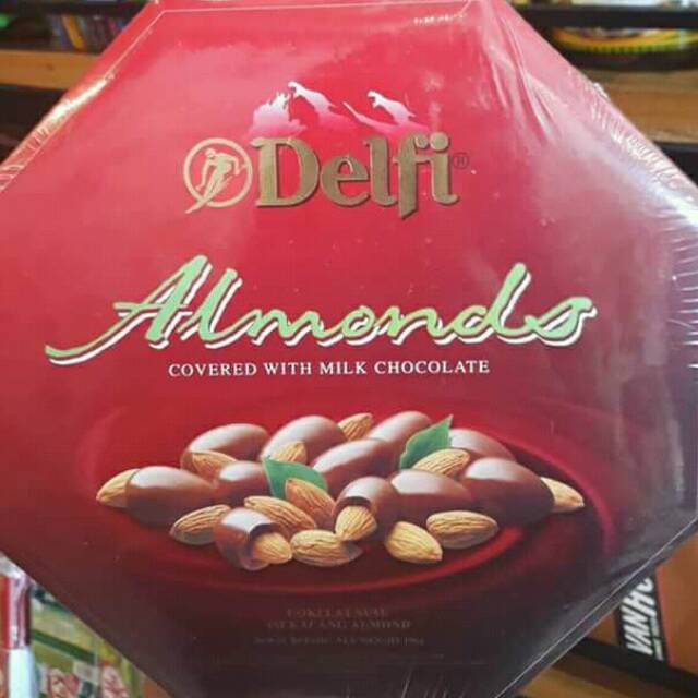 Delfi almonds  box 100gr murah