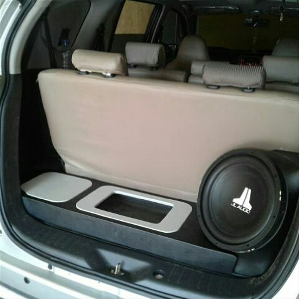 box subwoofer ertiga